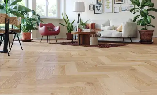 Czy można ułożyć panele w jodełkę? Odkryj zalety i techniki układania