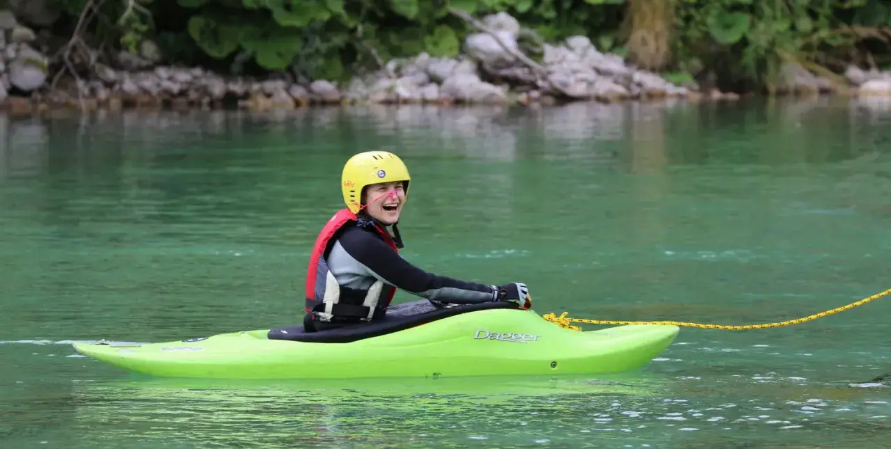 Bezpieczne kajakarstwo górskie zasady, które uratują Twoje życie