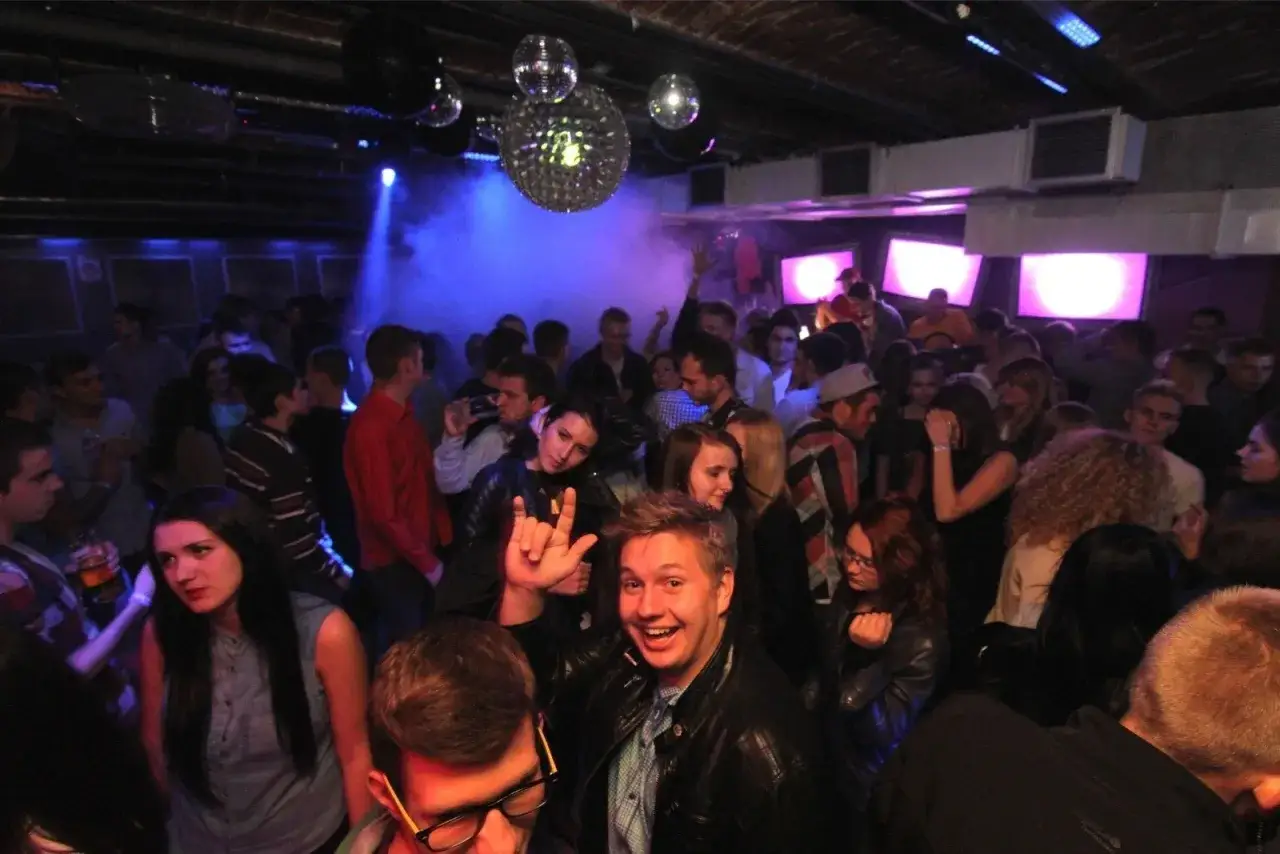 Cactus Wrocław: najlepszy klub LGBT z darkroomem i imprezami do rana