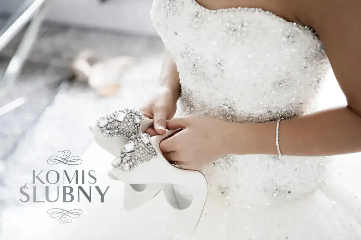 Sprzedaj suknię ślubną w Warszawie: Komisy, online, porady!