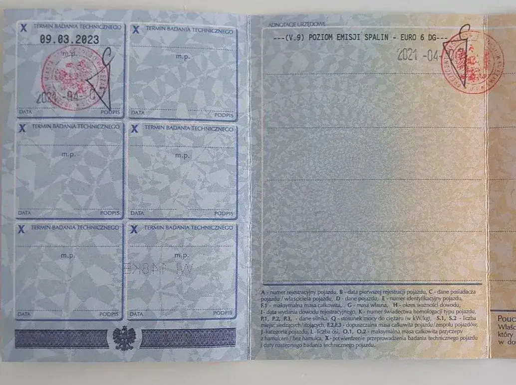 Norma emisji spalin w dowodzie: Klucz do SCT. Jak ją uzupełnić?
