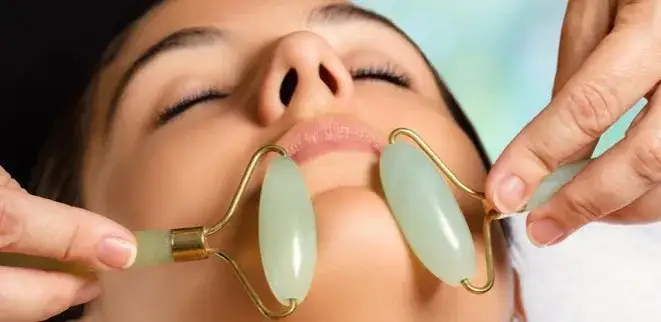 Jade Kosmetik in Glattpark: Hochwertige Gesichtsbehandlungen für alle Hauttypen