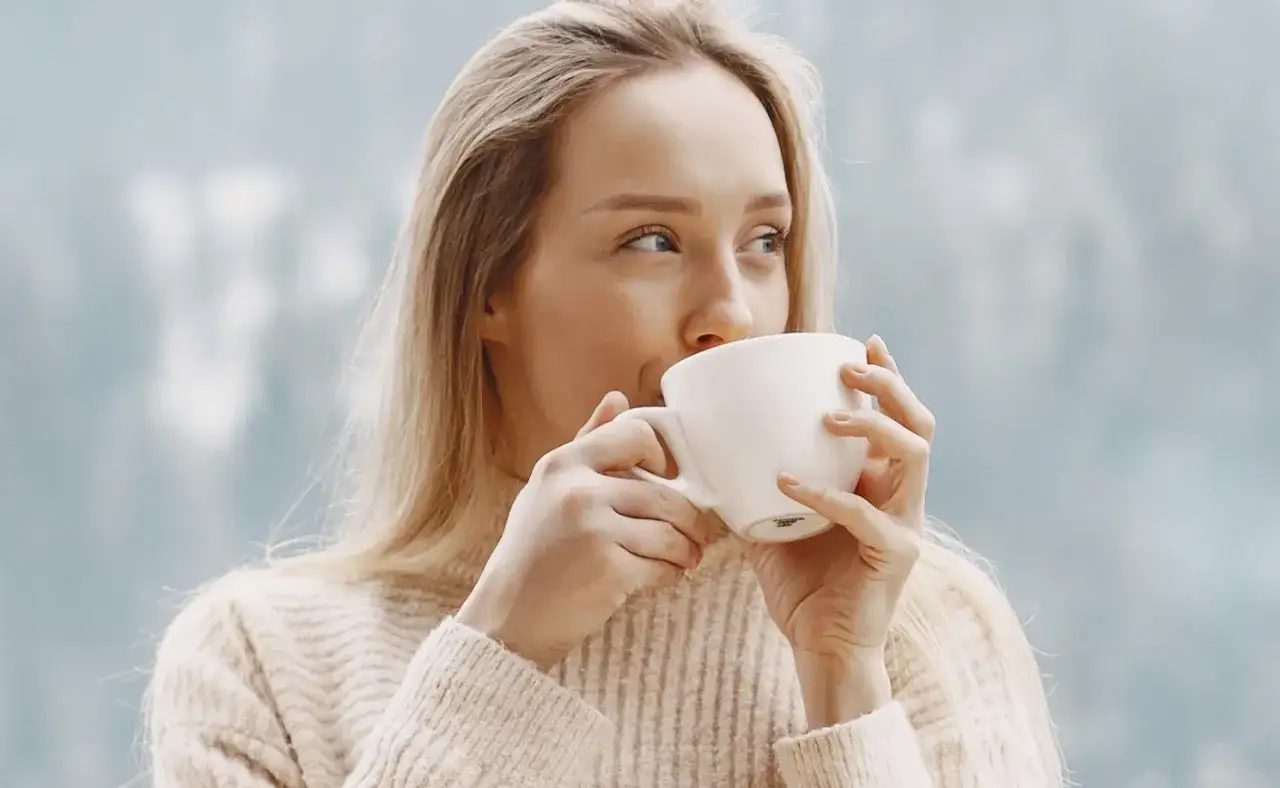 Jak pić kawę, by w pełni cieszyć się jej smakiem i aromatem