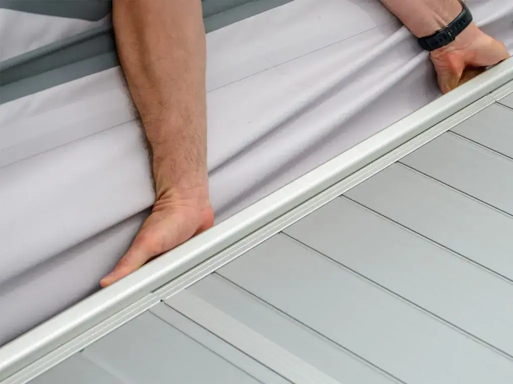 Jak zrobić podłogę do pontonu - proste sposoby na trwałe rozwiązania