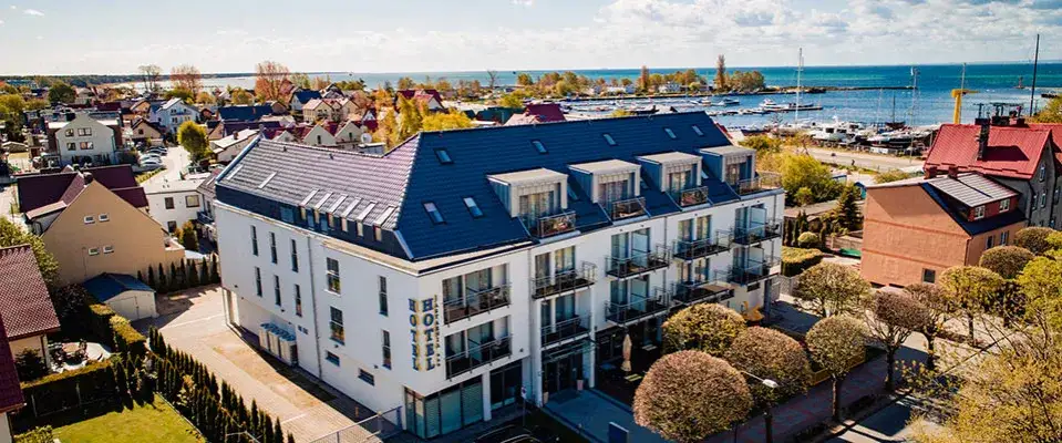 Tanie wakacje nad morzem 2026: Jak oszczędzić do 46%?