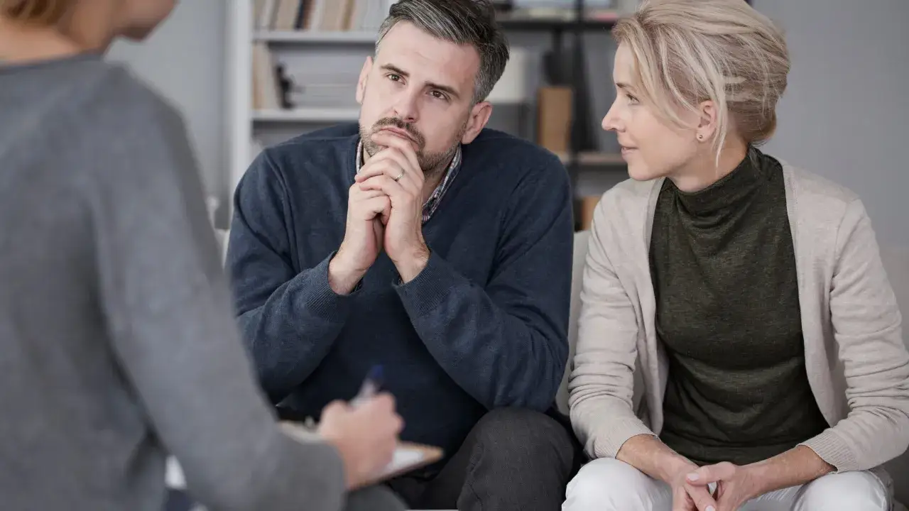 Czy zaburzenia osobowości to choroba psychiczna? Odkryj prawdę o klasyfikacji