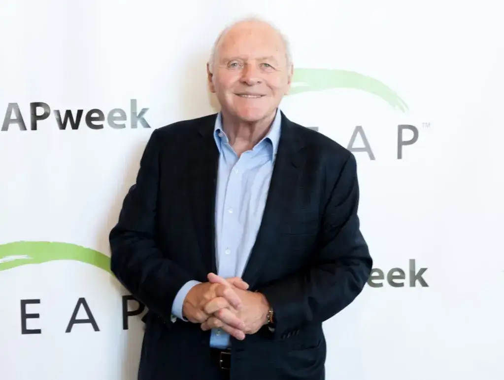 Anthony Hopkins w jakich filmach grał? Odkryj jego niezapomniane role