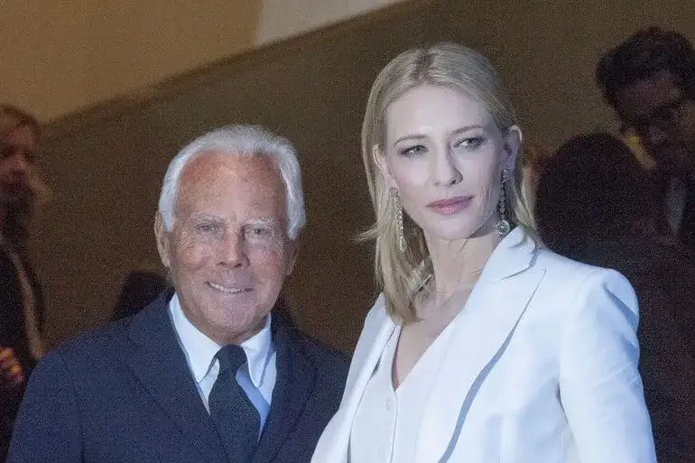 Kto reklamuje perfumy Si? Poznaj ambasadora i najnowsze kampanie