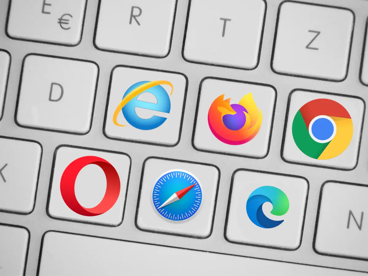 Ikony popularnych przeglądarek internetowych (Internet Explorer, Firefox, Chrome, Opera, Safari, Edge) na klawiaturze.