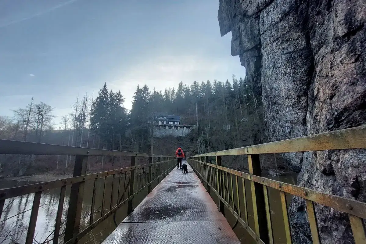 Gdzie leżą Cieplice? Perła Jeleniej Góry i najstarsze uzdrowisko