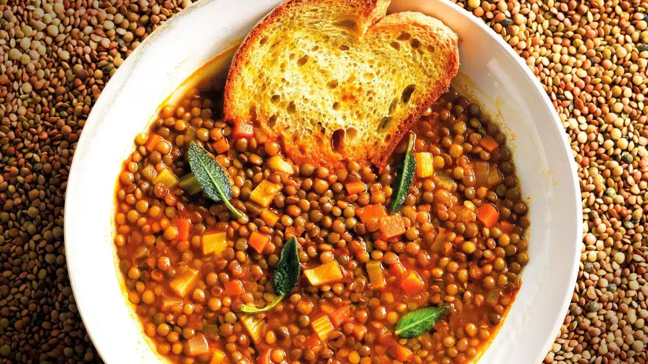 Minestra di lenticchie: ricetta, segreti e varianti per un piatto perfetto