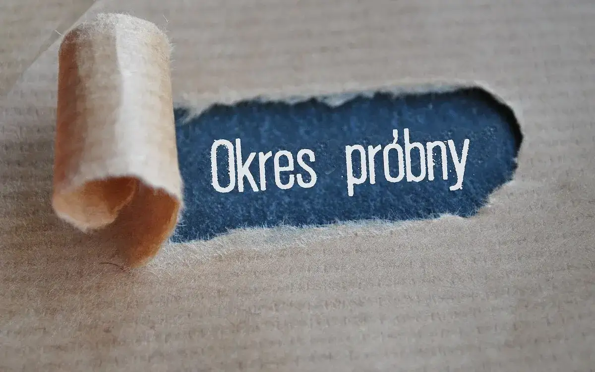 Czy umowa na okres próbny przedłuża się automatycznie? Sprawdź to!
