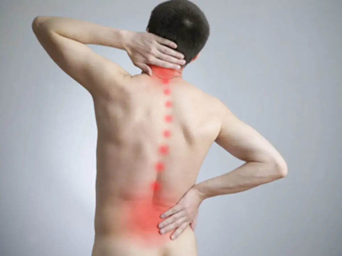 Do jakiego lekarza z bólem kręgosłupa? Kluczowe informacje i porady