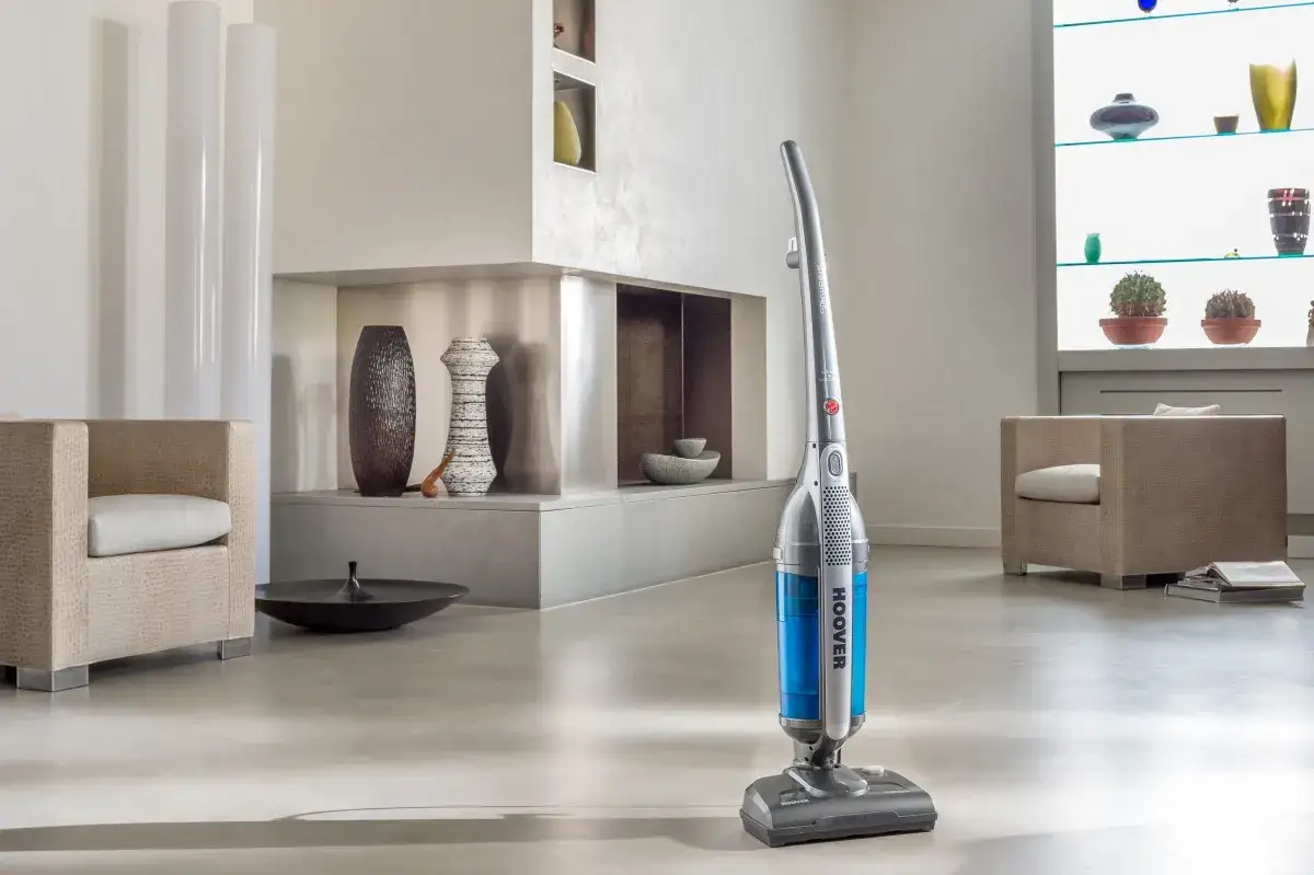 Mop parowy czy parownica? Co wybrać do Twojego domu?