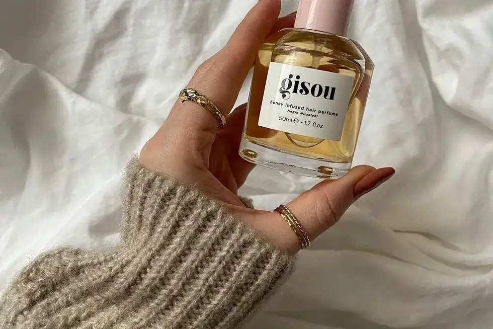 Czym się różni perfum od wody toaletowej? Kluczowe różnice i wybór