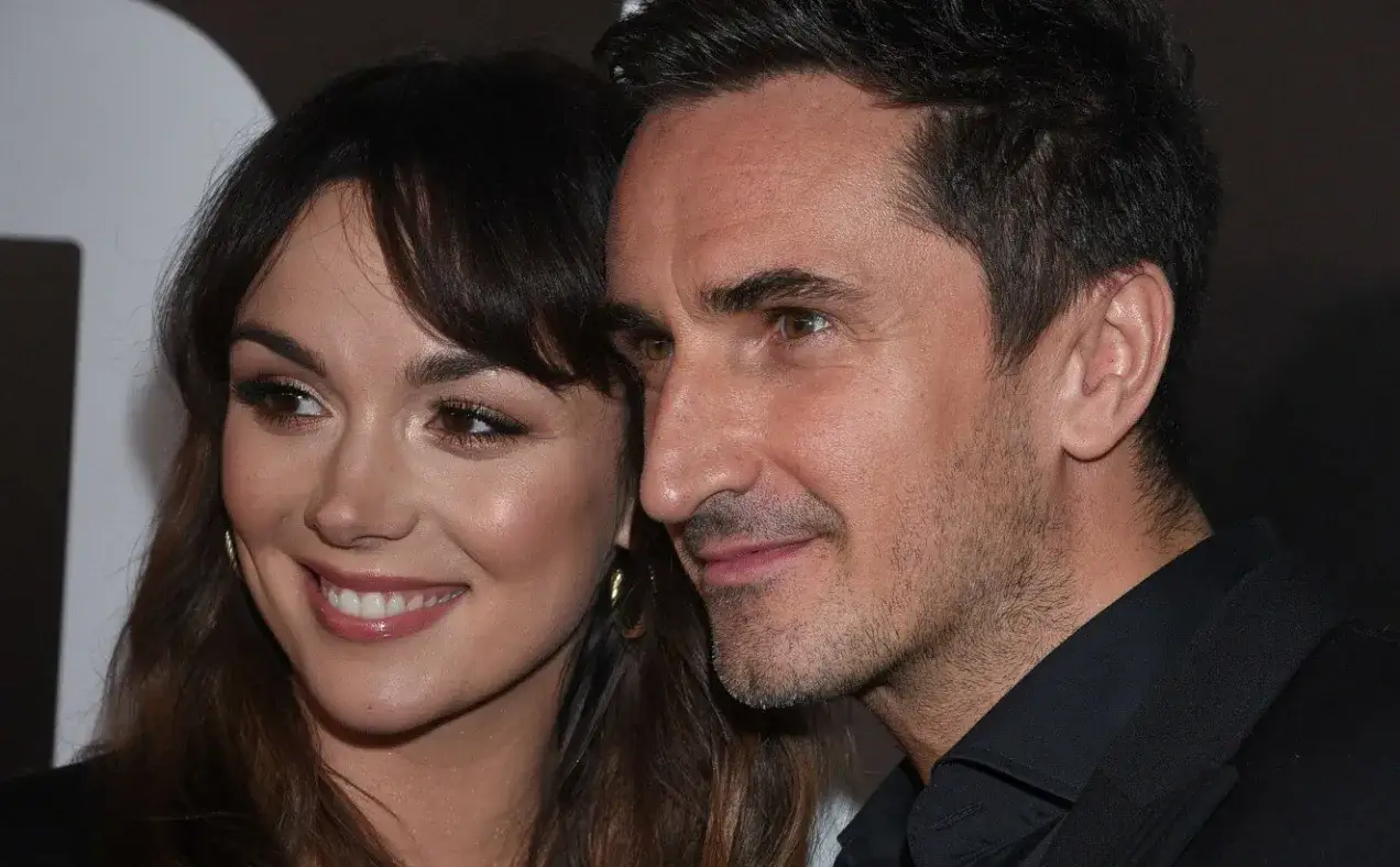 Z kim jest Karpiel-Bułecka? Zaskakujące fakty o jego rodzinie