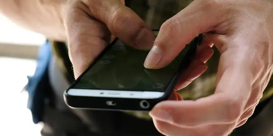 Jak włączyć przedni aparat w telefonie i co zrobić, gdy nie działa?