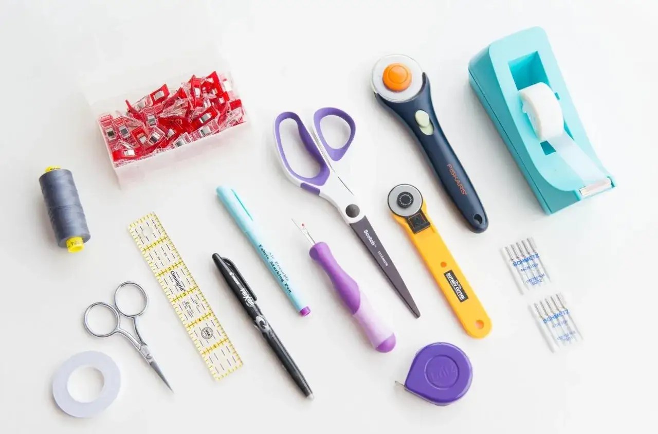 Uszyj idealną czapkę ze ściągacza: poradnik krok po kroku