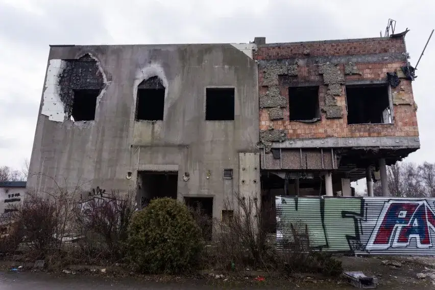 Dlaczego hotel JB w Krakowie został zamknięty? Szokujące przyczyny.