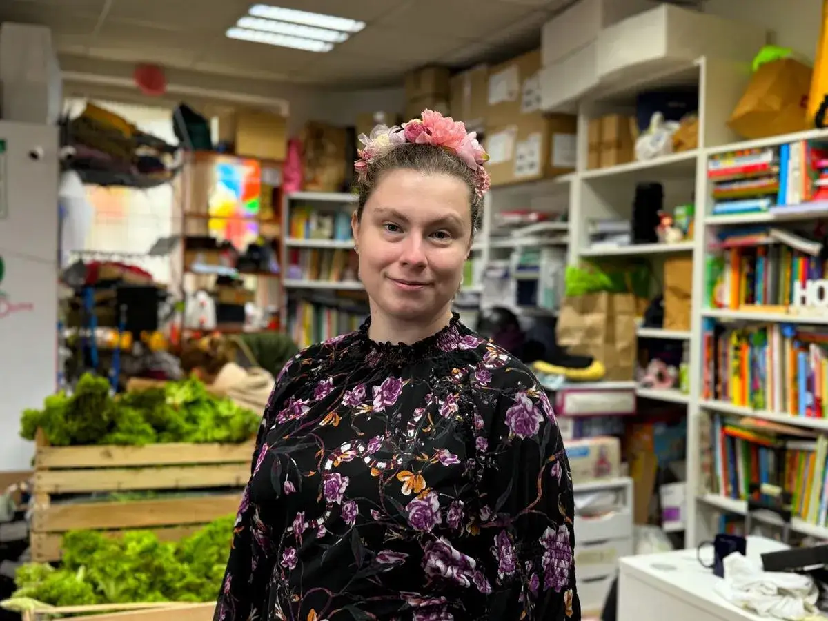 Samorządowiec a dodatkowa praca: Co musisz wiedzieć, by nie stracić posady?