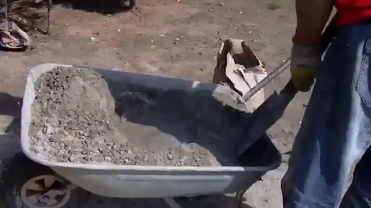 Jak zrobić suchy beton w taczce - uniknij błędów i oszczędź czas