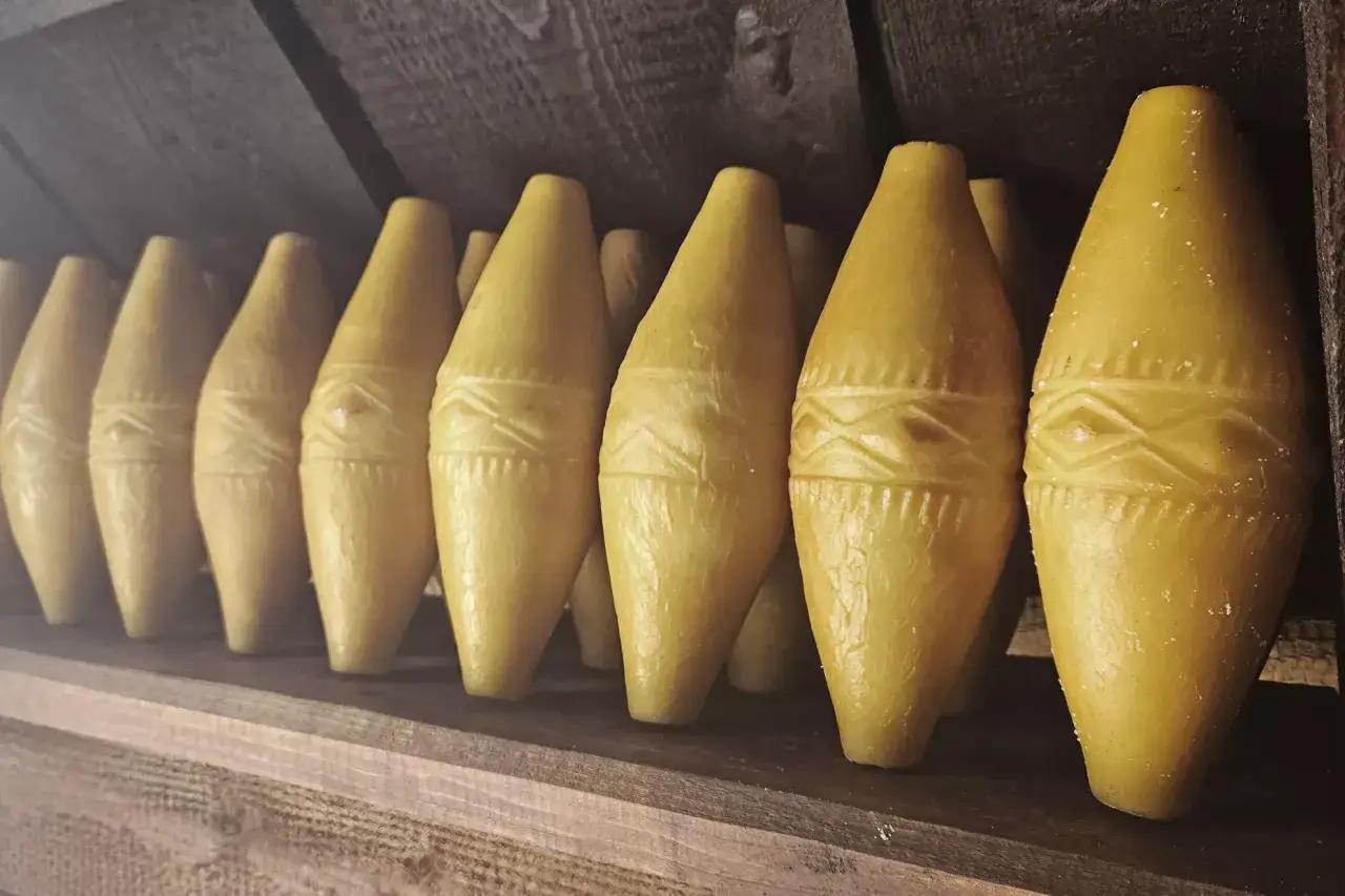 Prawdziwy oscypek w Zakopanem? Poznaj sekrety i kup oryginał!