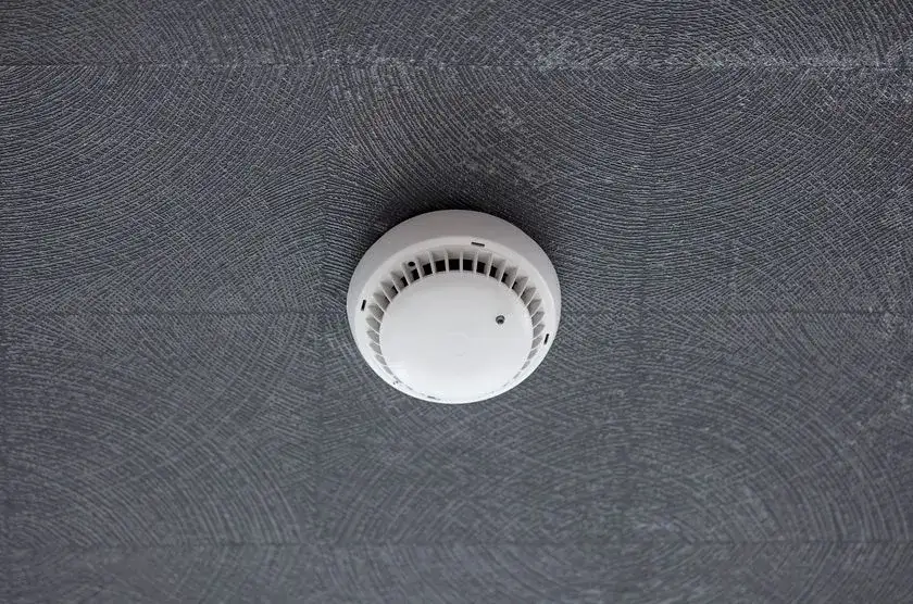 Czujnik czadu czy gazu Junkers: który wybrać, aby uniknąć zagrożeń?