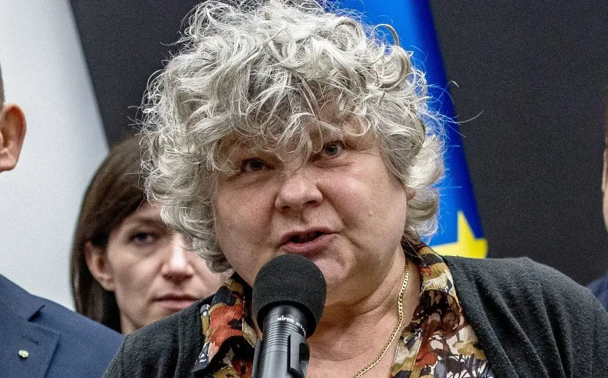 Co może kurator oświaty? Kluczowe obowiązki i ich znaczenie w edukacji