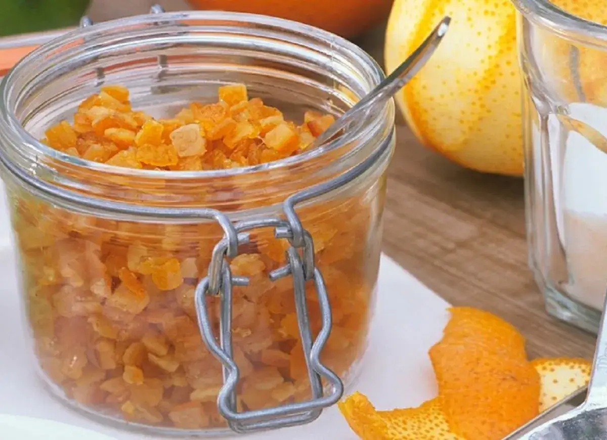 Kandyzowana skórka pomarańczowa - prosty przepis | 5 sposobów