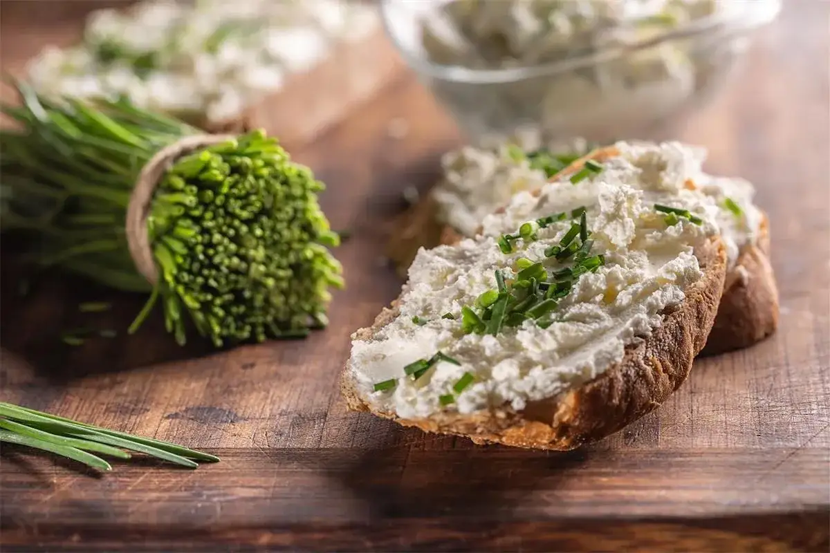 Bryndza: Gdzie kupić oryginał i jak rozpoznać najlepszą?