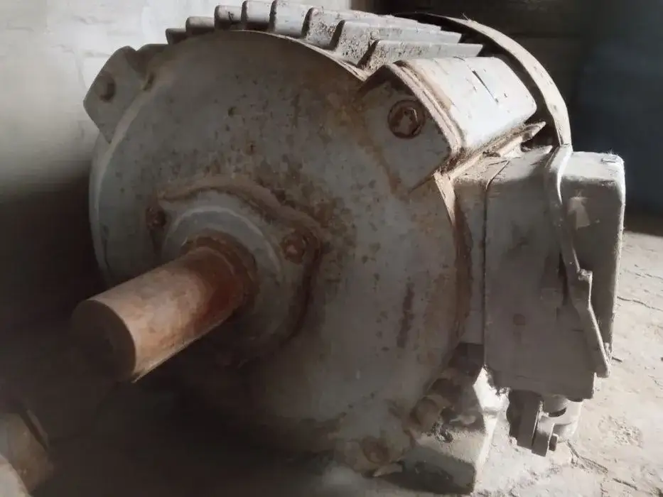 Koło wodne elektrownia – jak wykorzystać energię wody w małych instalacjach