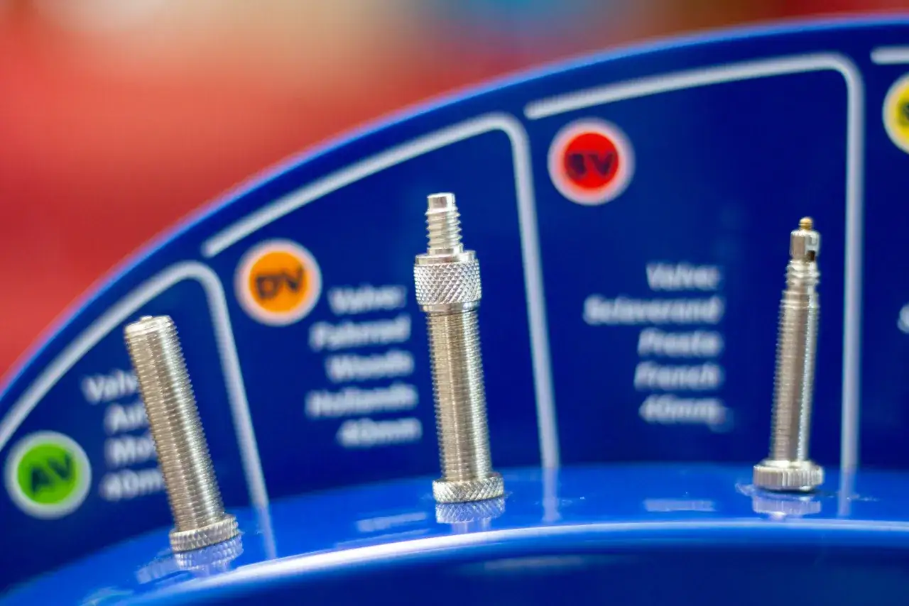 Rennrad Reifen aufpumpen: Der ultimative Guide für perfekten Druck