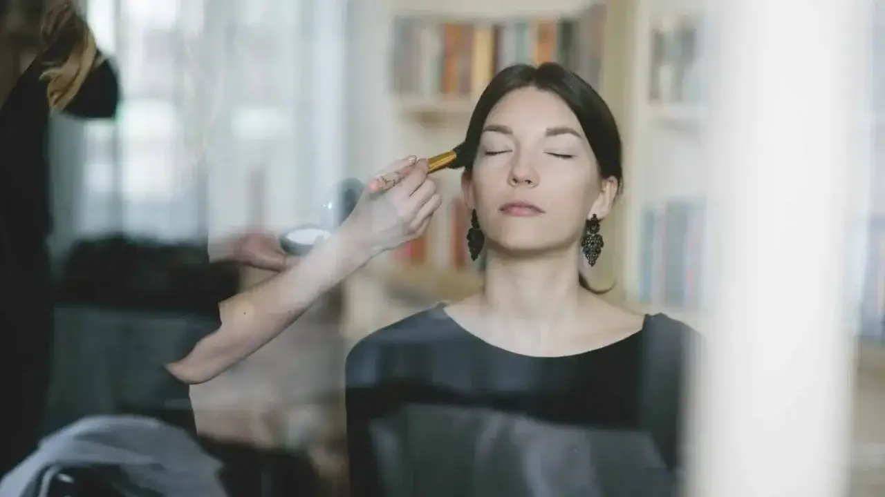 Braut Make Up Köln: Finde die besten Stylisten für deinen großen Tag