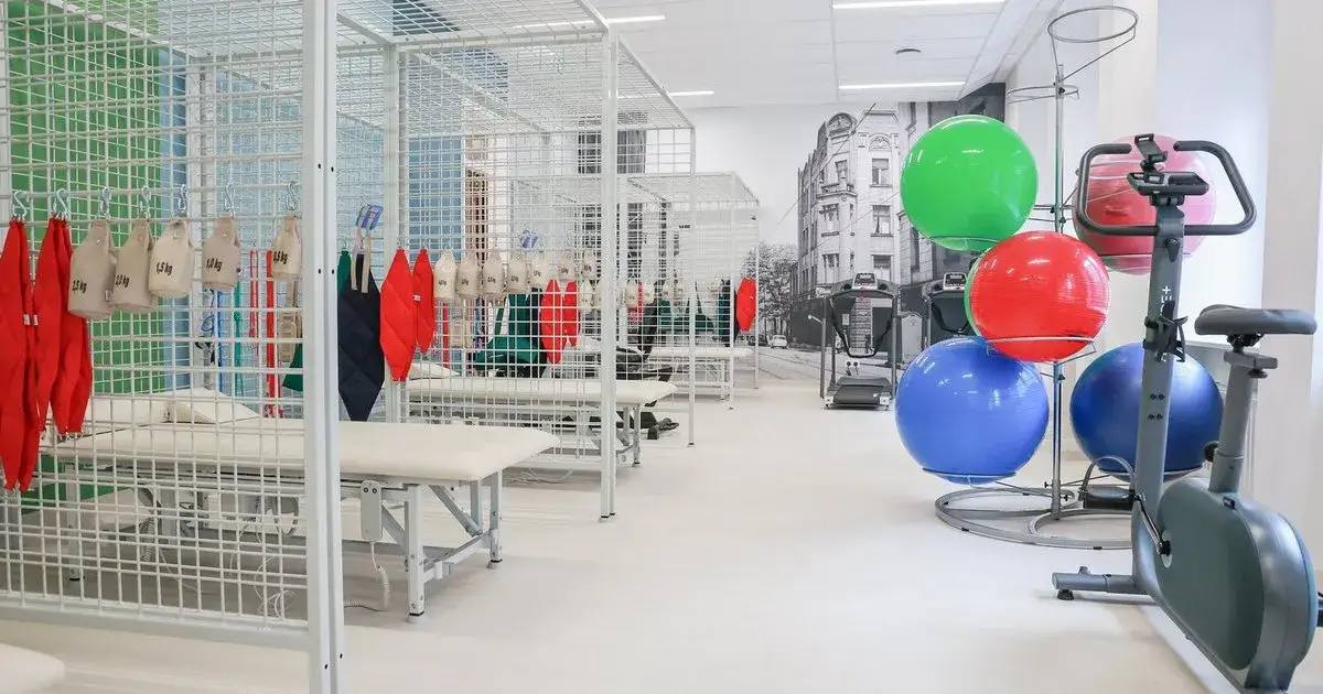 Gdzie najszybciej rehabilitacja NFZ w Łodzi? Sprawdź najlepsze opcje