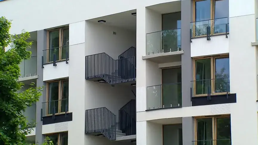 Czy deweloper może podnieść cenę mieszkania? Sprawdź swoje prawa