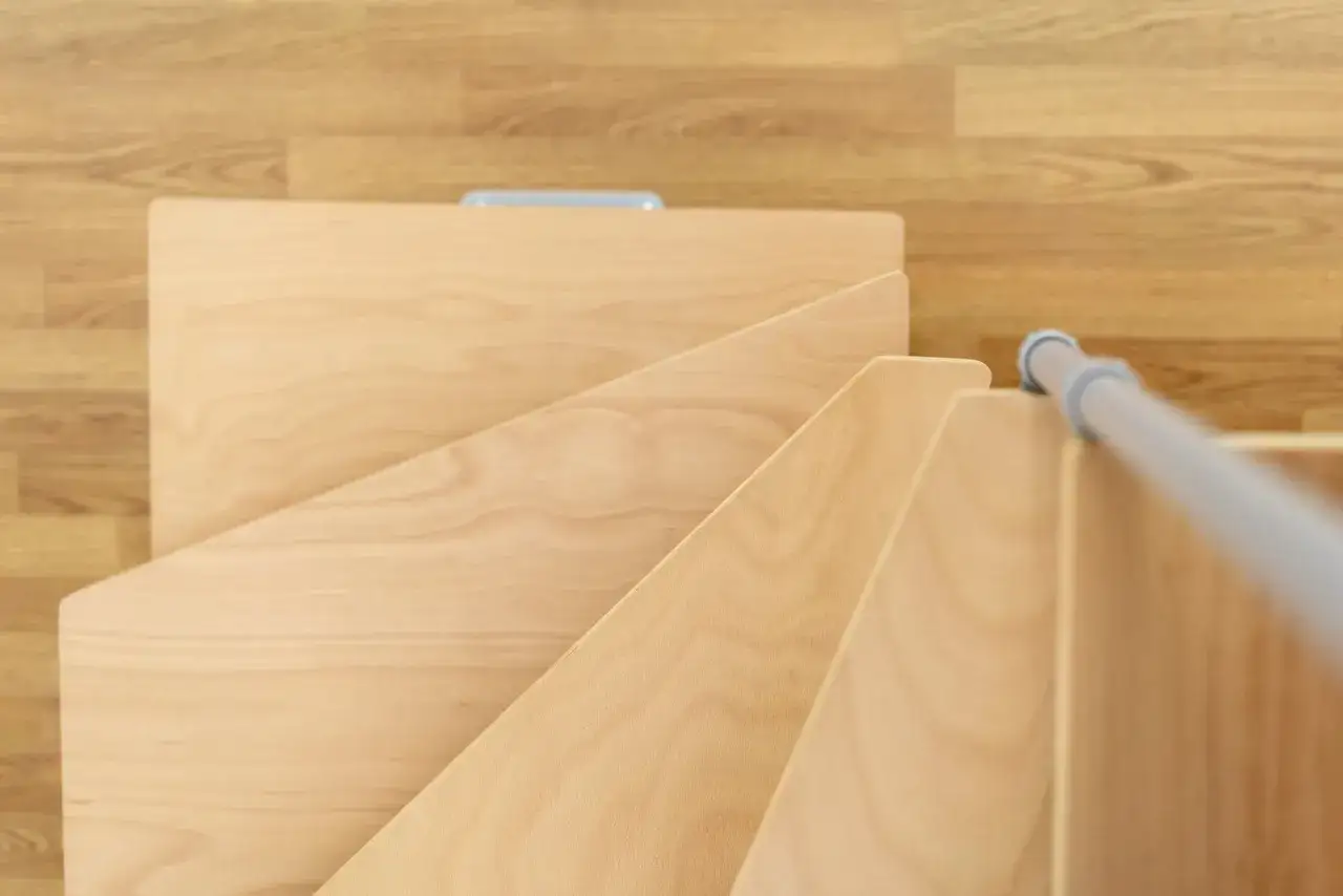 Schody zabiegowe krok po kroku: Uniknij kosztownych błędów przy budowie