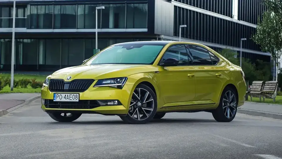 Skoda Superb pojemność baku: fakty, które mogą Cię zaskoczyć