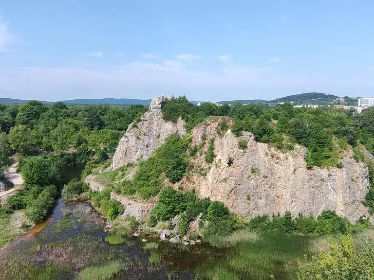 Trasy rowerowe Kielce: Odkryj najpiękniejsze szlaki i ich tajemnice