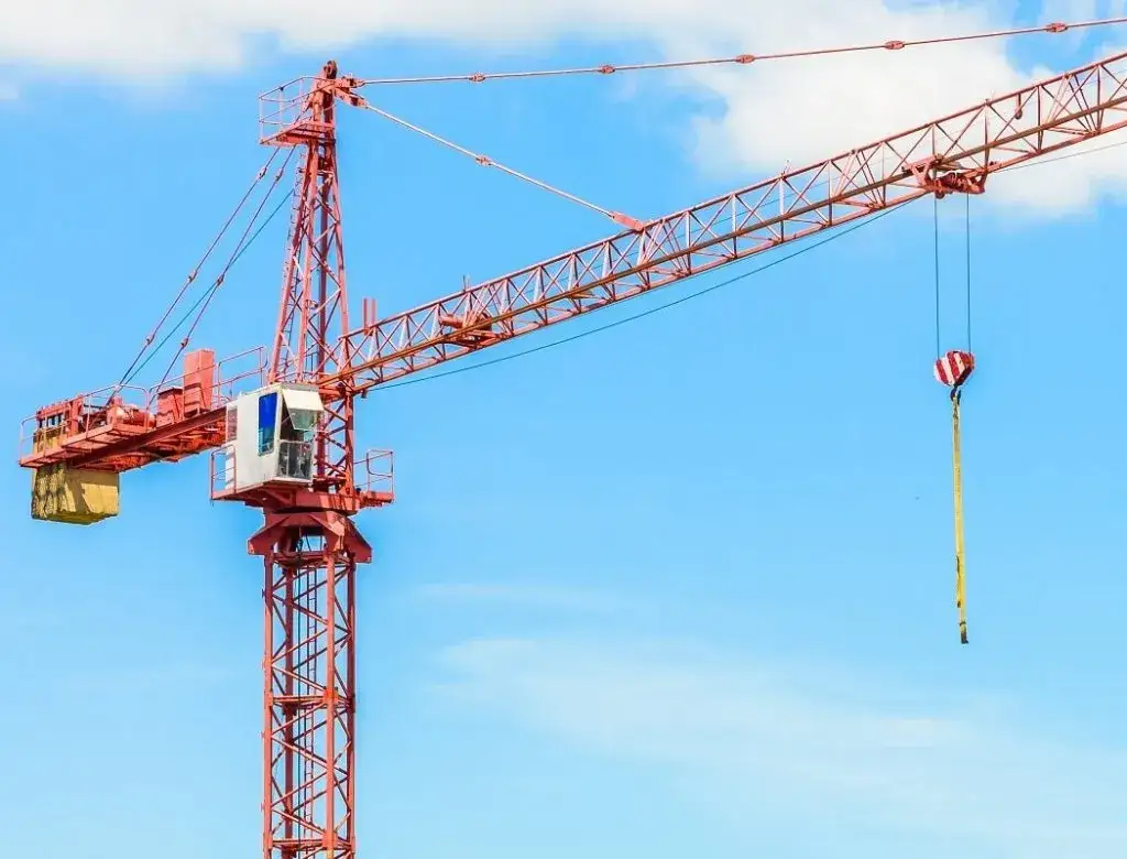 Dźwig czy żuraw? Wyjaśniamy kluczowe różnice raz na zawsze