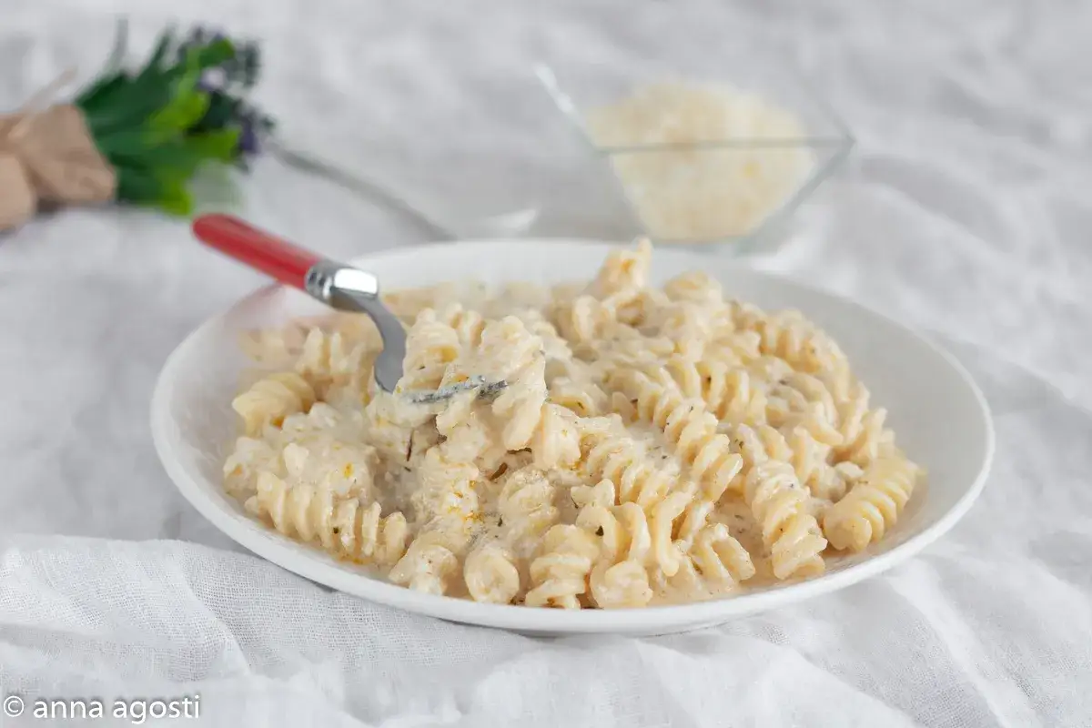 Pasta e Ricotta: Ricetta Facile, Cremosa e Veloce (Guida Completa)