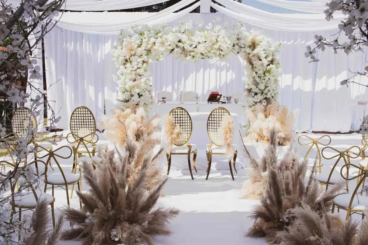 Ile kosztuje wynajem sali? Sprawdź ceny i ukryte koszty wynajmu