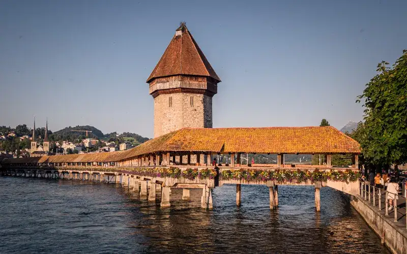 Lucerna atrakcje: Odkryj niezapomniane miejsca i ukryte skarby