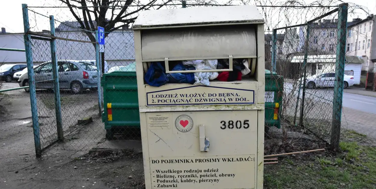 Gdzie wyrzucać ubrania i buty? Sprawdź nowe przepisy i miejsca