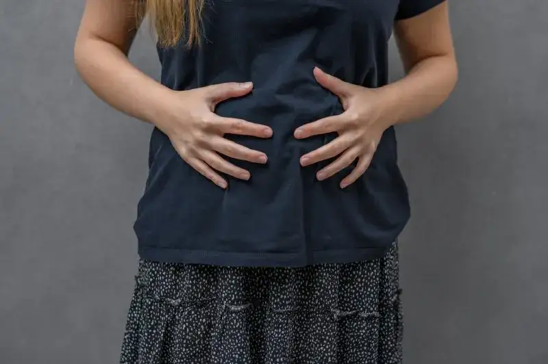 Wzdęty brzuch przyczyny ginekologiczne: co może być niepokojące?