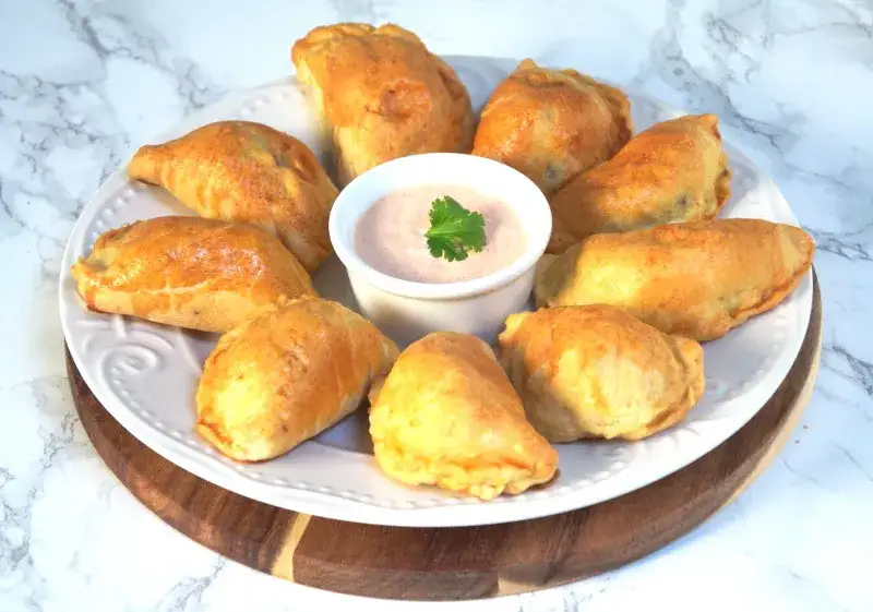 Pierogi drożdżowe z mięsem: jak zrobić idealne ciasto? Porady ekspertów