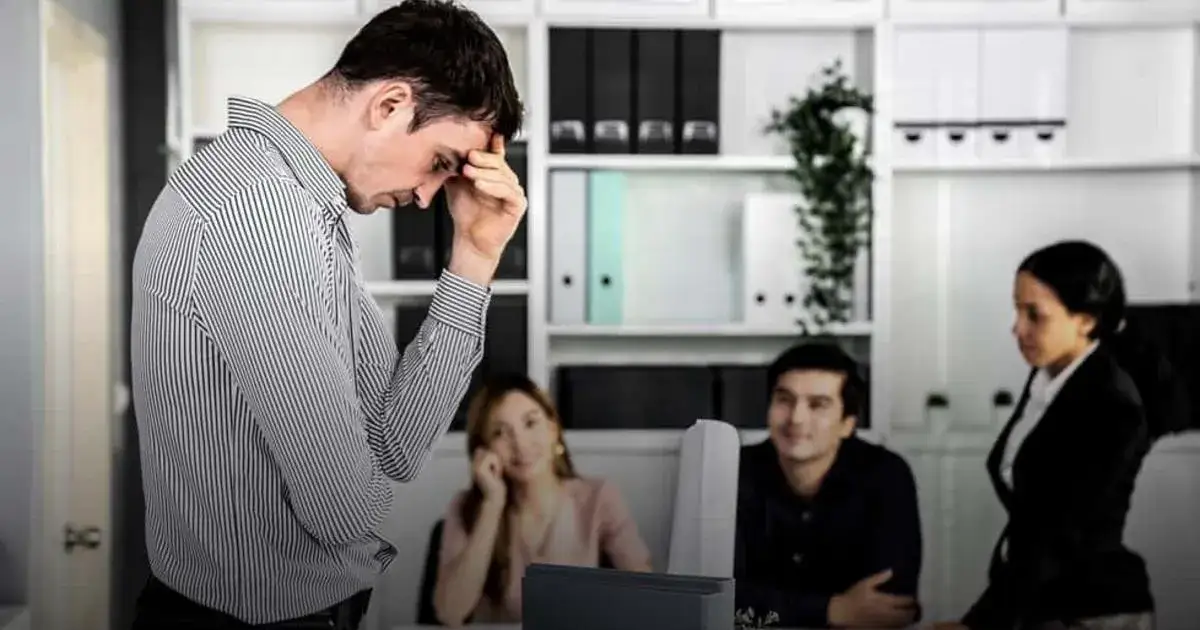 Co to jest znęcanie psychiczne i jak je rozpoznać w życiu codziennym