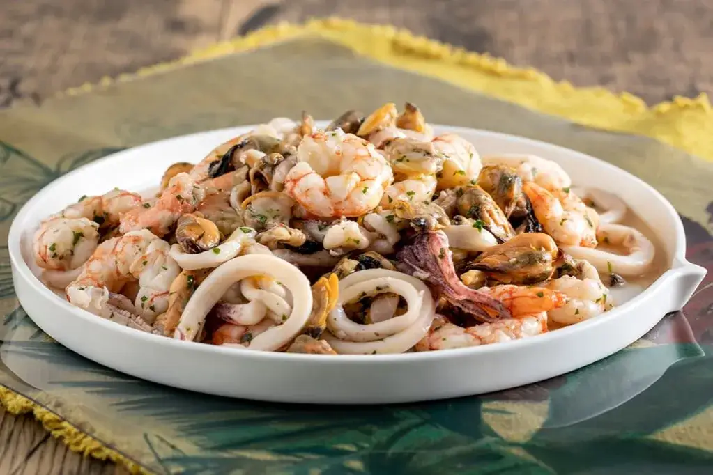 Insalata di Mare Classica: La Ricetta Perfetta e i Segreti Italiani