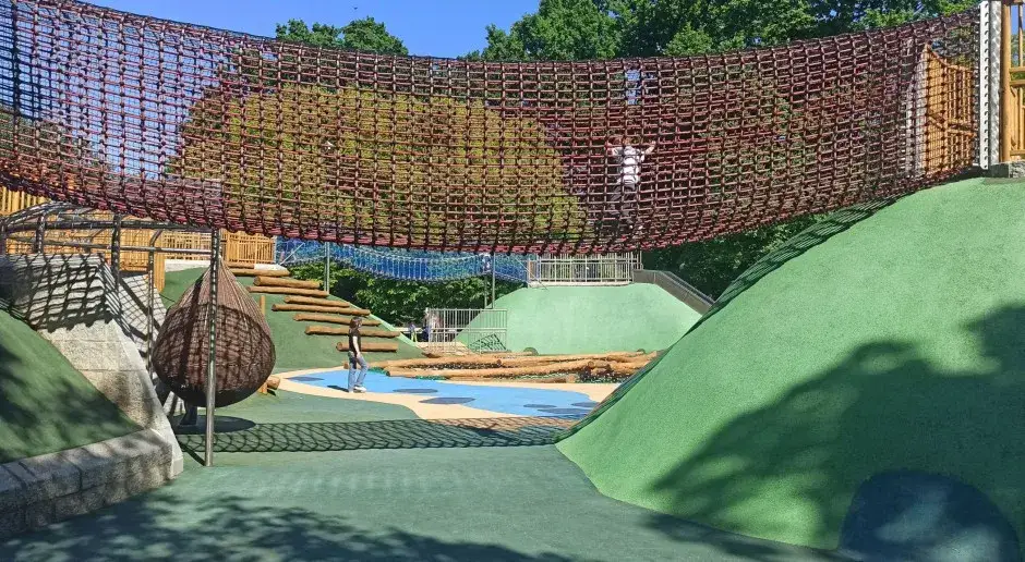 Plac zabaw w Parku Ujazdowskim: Kiedy otwarcie i nowe godziny?