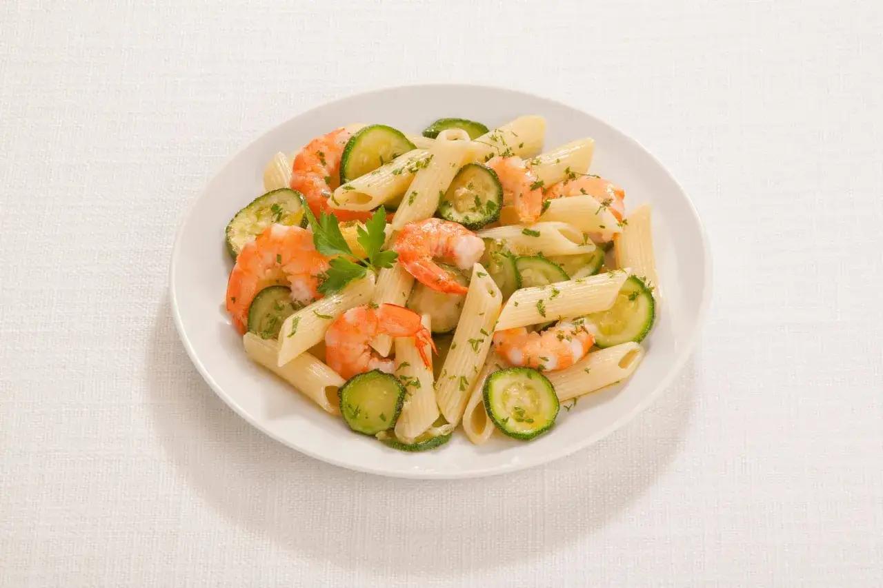 Pasta zucchine e gamberetti: la ricetta cremosa e veloce perfetta