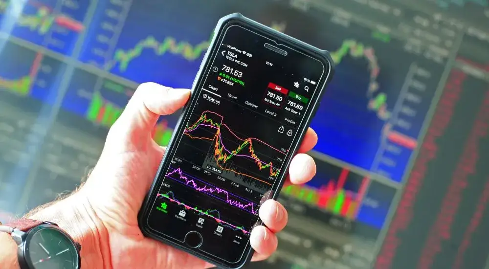 Czy giełda to hazard? Zrozum ryzyko i różnice w inwestowaniu